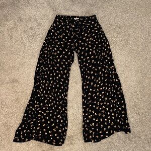 Billabong Women Flowy Black Floral Pants/ Coverup